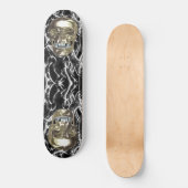 Chrome Skulls Skateboard (Vorderseite)