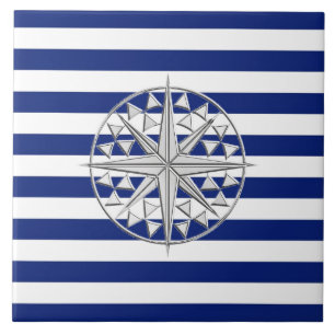 Chrome Style Compass auf nautischen Streifen Fliese