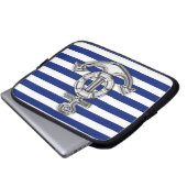 Chrome Style Lifesaver auf Blue Stripes Laptopschutzhülle (Vorne Knopf)
