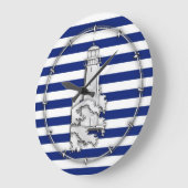 Chrome Style Lighthouse auf Blue Nautical Stripes Große Wanduhr (Winkel)