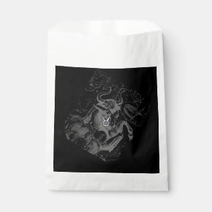 Chrome Style Taurus Zodiac Sign auf Hevelius Black Geschenktütchen