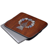 Chrome und Mahogany Wood Scottish Thistle Print Laptopschutzhülle (Vorne Knopf)