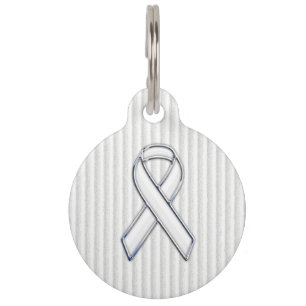 Chrome White Ribbon Awareness auf vertikalen Strei Haustiermarke