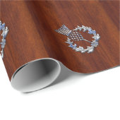 Chrome wie Mahogany Wood Grain Scottish Thistle Geschenkpapier (Rolleneckpunkt)