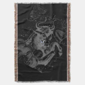 Chrome wie Taurus Zodiac Sign auf Hevelius Black Decke (Vorderseite Vertikal)