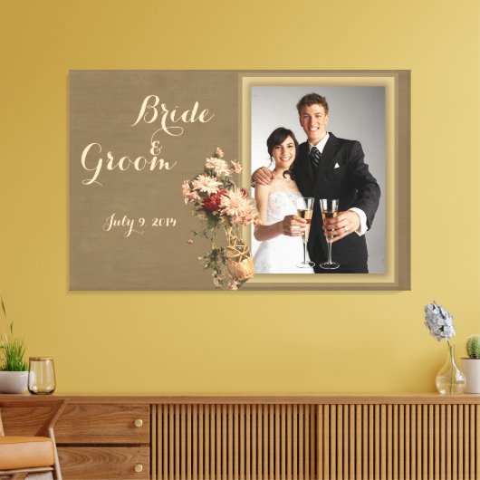 Chrysanthemen in einer Flasche - Leinwand zum Hoch (Insitu (Wohnzimmer))