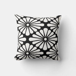 Chrysanthemum [black] - Japanese Pattern Kissen