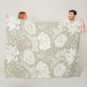 Chrysanthemum Ivory, William Morris Fleecedecke