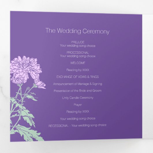 Chrysanthemum lila Blume zeichnend Dreifach-gefaltete Programmkarte (Innen Erste Seite)