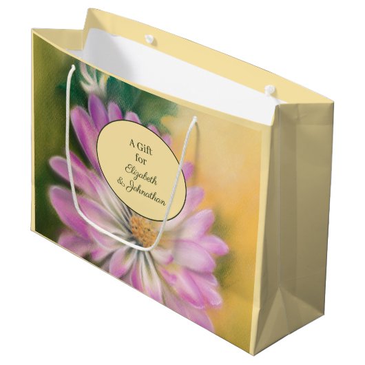 Chrysanthemum Pink und Cream Pastel Floral Große Geschenktüte (Vorderseite Schrägansicht)