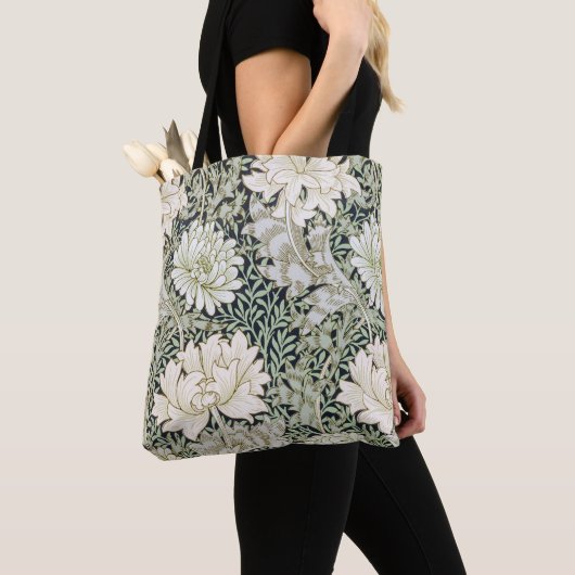 Chrysanthemum, William Morris Tasche (Von Nahem)