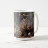 "Chubby Charm: Die Adorable Australian Wombat" Kaffeetasse (VorderseiteRechts)