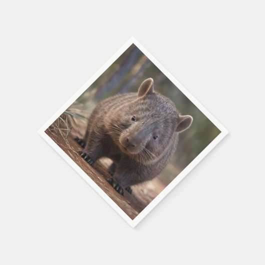 "Chubby Charm: Die Adorable Australian Wombat" Serviette (Ecke)
