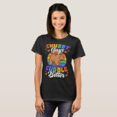 Chubby Guys Cuddle Better Gay Grizzly Bear Pride M T-Shirt (Vorne ganz)