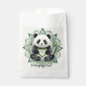 Chubby Panda sitzend in Lotus Pose Zen Geschenktütchen (Vorderseite)