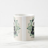 Chubby Panda sitzend in Lotus Pose Zen Kaffeetasse (Mittel)