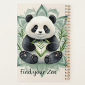 Chubby Panda sitzend in Lotus Pose Zen Planer (Rückseite)