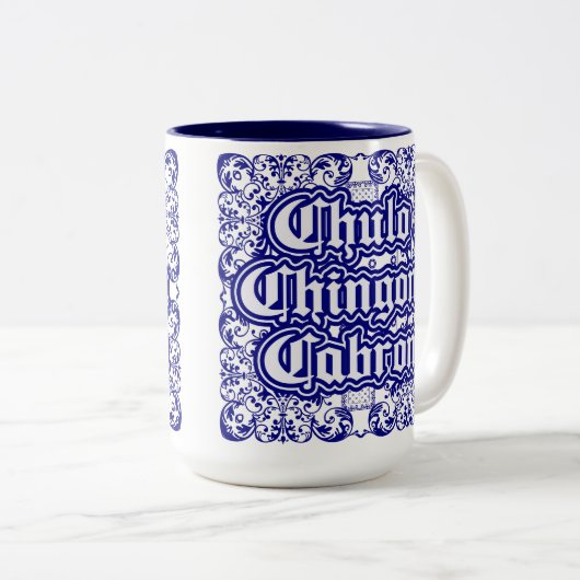 Chulo Chingon Cabron Blue Bandana Print Zweifarbige Tasse (VorderseiteRechts)