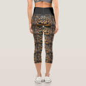 Church Mouse Choir Capri Leggings (Rückseite)