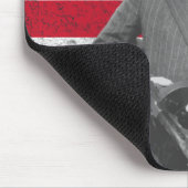 Churchill, der mit einem Tommy-Gewehr aufwirft Mousepad (Ecke)