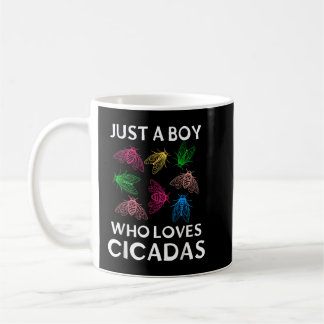 Cicada Invasion nur ein Junge, der Cicadas Lieben Kaffeetasse