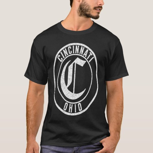 Cincinnati Ohio Circle Sign Distressed White Print T-Shirt (Vorderseite)