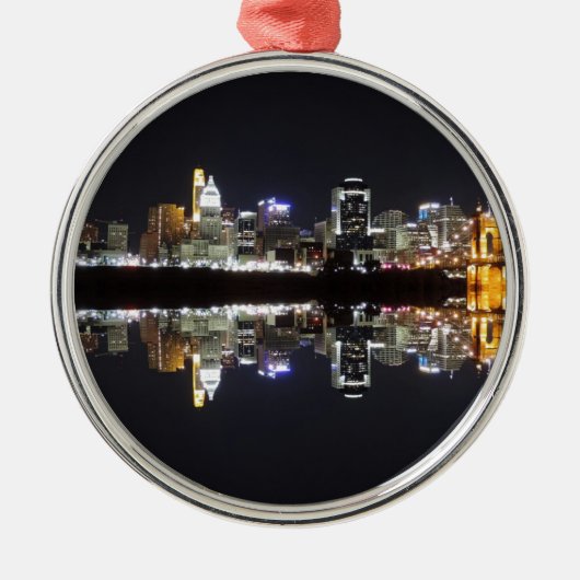 Cincinnati-Reflexion Ornament Aus Metall (Vorne)