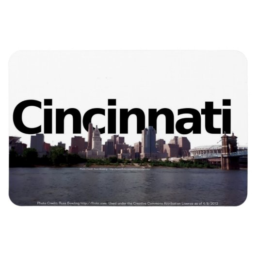 Cincinnati Skyline mit Cincinnati im Himmel Magnet (Horizontal)