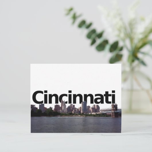 Cincinnati Skyline mit Cincinnati im Himmel oben Postkarte (Stehend Vorderseite)