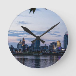 Cincinnati Skyline Runde Wanduhr