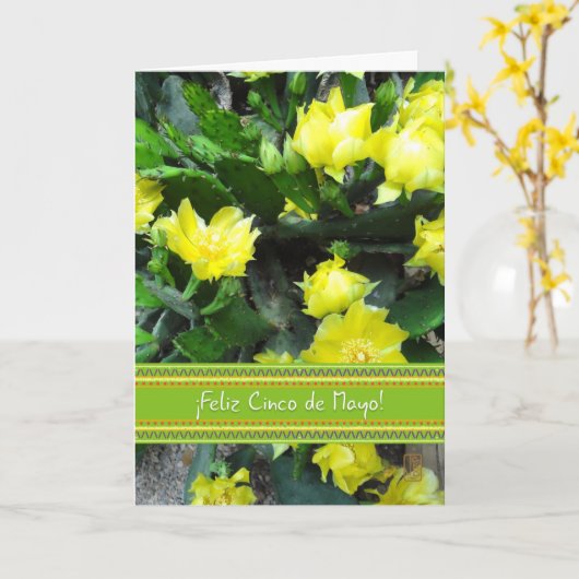 Cinco de Mayo Cactus in Full Bloom (Spanisch) Karte (Gelbe Blume)