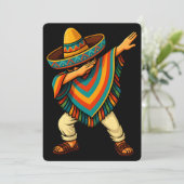 Cinco de Mayo Dabbing Mexican Poncho Einladung (Stehend Vorderseite)