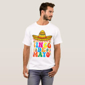 Cinco De Mayo Fiesta Surprise Camisa 5 De Mayo T-Shirt (Vorne ganz)