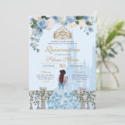 Cinderella Blue Rose & Goldrennin Quinceanera Einladung (Stehend Vorderseite)