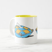 Cinderella Slipper auf Aquamarinem Orangenkissen Zweifarbige Tasse (Vorderseite Links)