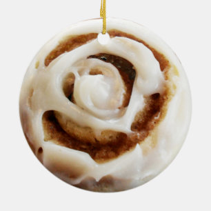 Cinnamon Bun mit Icing Keramik Ornament