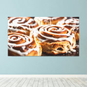 Cinnamon Roll Leinwanddruck (Insitu (Holzboden))