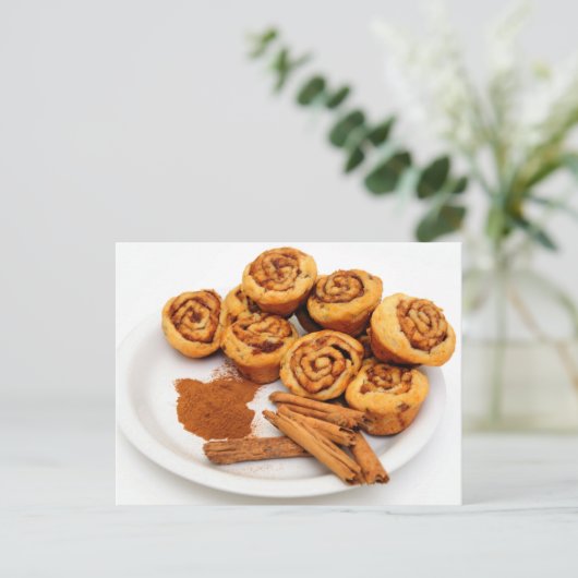 Cinnamon Rolls Postkarte (Stehend Vorderseite)