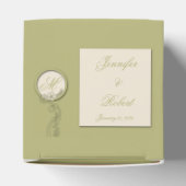 Circle Green and Creme Monogram Fevor Box Geschenkschachtel (Oben)