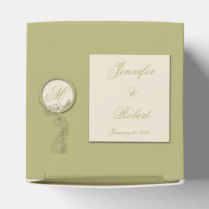 Circle Green and Creme Monogram Fevor Box Geschenkschachtel