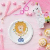 Circus Lion springt durch einen Hoop Pappteller (Party)