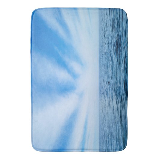 Cirrus Clouds über Lake Michigan Badematte (Vorderseite Vertikal)