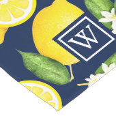 Citrus Botanical Lemon Navy Blue Monogram Großer Tischläufer (Ecke)