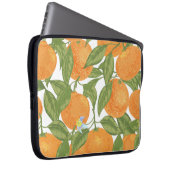Citrus Delight: Mandarin Vintages Muster Laptopschutzhülle (Vorne Rechts)