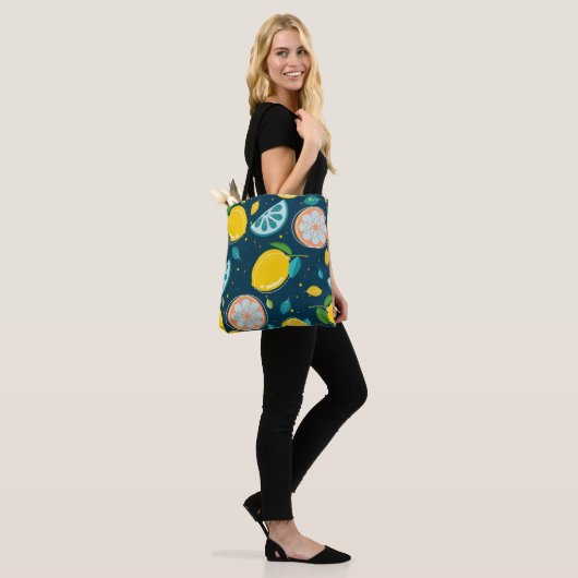 Citrus Muster Tasche (Am Model)