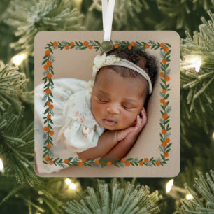 Citrus Pine Overlay Baby's First Christmas Foto Ornament Aus Metall