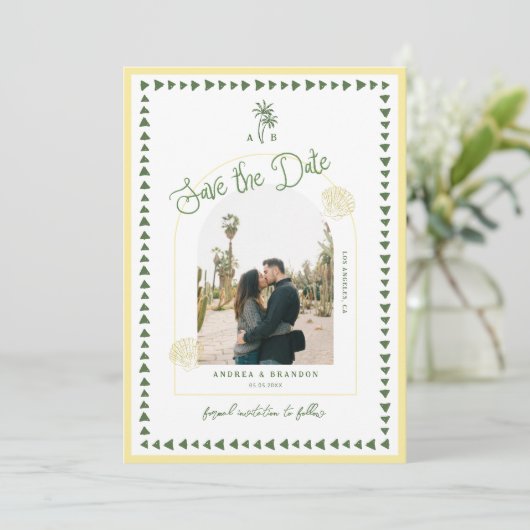 Citrus Yellow Coastal Palm Tree Seashell Wedding Save The Date (Stehend Vorderseite)