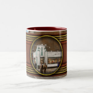 City - Amsterdam NY - Hamburgers 5 Cent 1941 Zweifarbige Tasse