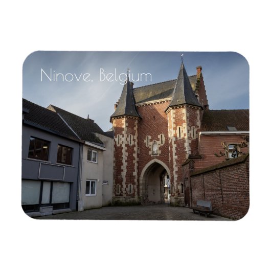 City gatehouse, Ninove, Belgien Magnet (Horizontal)