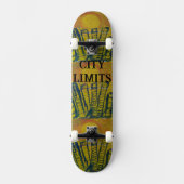 CITY LIMITS SKATEBOARD DESIGN VON PAULA REILLY. (Vorderseite)